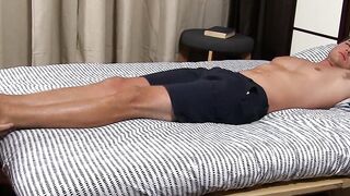 MILF Loves Twinks Feet in Footjob Fantasy