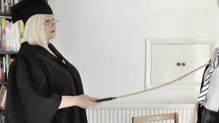 Head Mistress Mature Seducing college girl - Older Woman Teaches Young