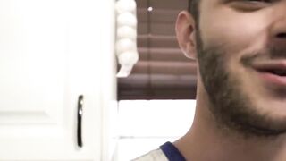 Straight-Up Anal Action! Gay Perv Pays For A Raw Ride From Hunk