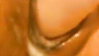 Hot MILF Uses Dildo to Satisfying Her Sexual Desires