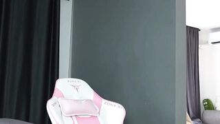 Hot & Bothered - Teen Masturbates in Her Bathroom