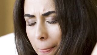 PetiteTinyTeen's Surprise Guest Gives Her A Huge Load Of Jizz On Face