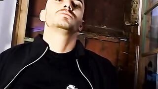 Muscular Hunk's Anal Play Leading To Powerful Piss Shower