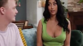 Stepsister's Surprise Birthday Gift - Stepdaughter Fucks Her Hot Teacher