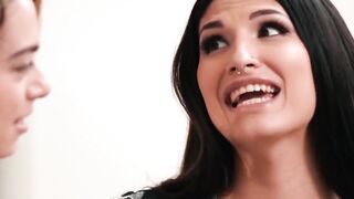 Zaraiah Aura & Sophia Burnes - Double Facial Blowjob POV