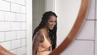 Bubble Bath Blowjob - Hot Brunette Babe Sucks & Swallows Huge Load