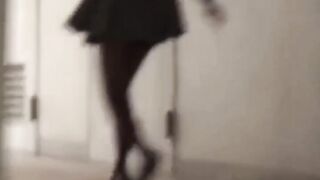 Japanese Babes - Shower Scene With Luscious Bush & Golden Streams