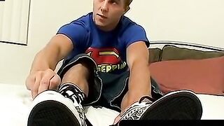 Twinks Foot Worship - Close-Up POV Blowjob & Hand Job with Facial