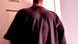 Black Thug Servicing Mature White Guy's Massive Dick