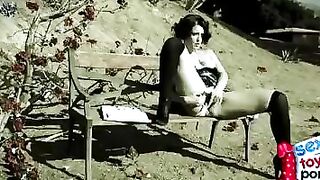 Bohemian Sunny Lane On The Park Lane Bench Masturbating