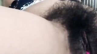 Hairy Puffy Lips - Hottie Masturabtes With Vibrator And Dildo