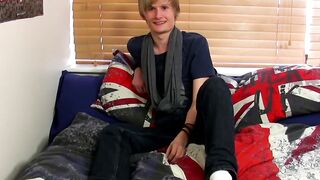 Blonde Hottie Brent Daleys Gives A Sensual Handjob With Facial