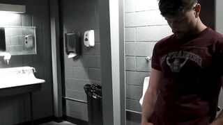 Muscle Hunks Sean Mayger & Drew Dixion Fucked Raw In Public Restrooms