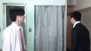 Twinks' Wet Blowout Session Ends With Raw Sex