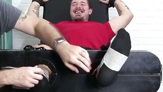 Muscle God's Body Endures Intense Torment