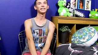 Bentley-Ryan's Hot Interview & Masturbation Session