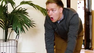 Big Boobs Babe Lauren Philips Gets Fucked Hard By A Big Dick Guard