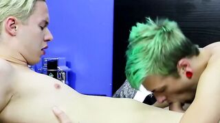 Green-Haired Twinks Ass Destroyed in Hardcore Anal Threesome
