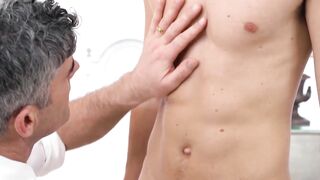 Raw Bareback Twunks - Sucking & Fucked Hard By Older Man