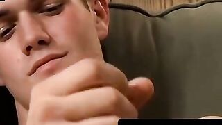 Big-Dick Stud Wanking Off And Explosive Orgasm
