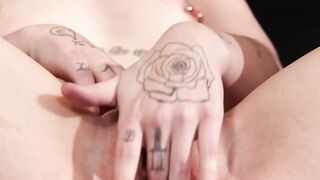 Hot MILF Charlette Savage Gets A Face Full Of Jizzy Loads