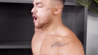 Raw Riding Huge Dick For Older Man With Young Guy And Muscle Stud BeauxBankx