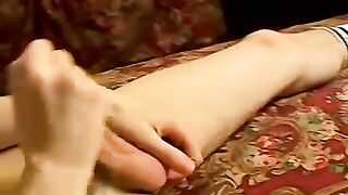 Horny Hunk Jerking Off & Swallowing His Own Semen - Ayden James