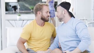 Muscle Studs - Big Dick Threesome Action With Muscular Men