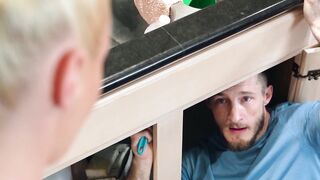 Blondie Blowjob Bombshell - Hot MILF Kate Dee Gets Fucked By Strangers