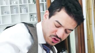 Classy & Dominant Hunk Fucks His Client Bareback in High-End Salon