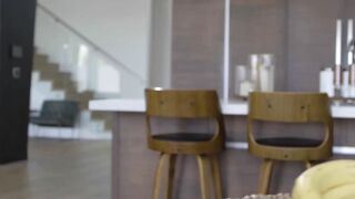 She-MALE Super Star ERICA CHERRY Fucks DESPERATE Blondie DESTINY CRUZ in Hardcore Scene