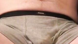 Mature MILF Uses Her Jerk Skills To Satisfy A barely legal Stud