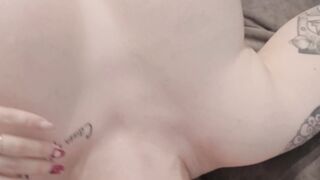 Bubble Butt Beauties - Point Of View Blowjob & Facial