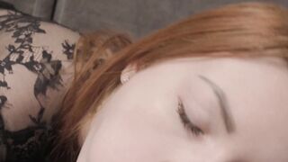 Bubble Butt Beauties - Point Of View Blowjob & Facial