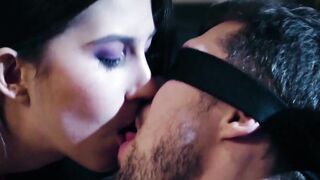 Blindfolded Blonde Babe Gives Her Man A Passionate Surprise