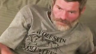 Beard-Man's Hot Load - Huge Facial & Close Up View