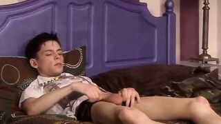 Skinny Twunk's Ass Play & Wanked Off - HOT ASS PLAY WITH AARON MICHAEL