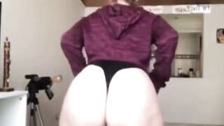 Curvy MILF Swinger's Daughter Twerking & Camming Live On-Demand