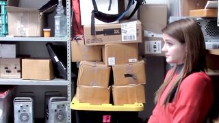 Ink-Splattered Teen Babe Gets Fucked Before Office Facial - Rosaline Spinks