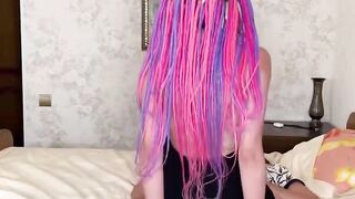 Electro-Pop Dance Party Gal Gives Mindblowing Head In Pov