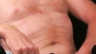Hairiest Amateur Babe Unleashes Her Old-School Techniques