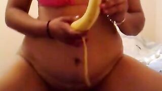 Chubby MILF Swinger Loves to Play With Herself