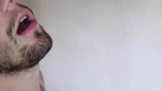 Huge-Dick Barebacks Hunk with Inked Body - Facial Finish