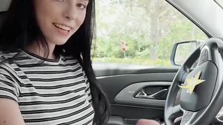 Petites-Exotic-Babe GiannaIvys Petite Body Gets Rough Car Sex