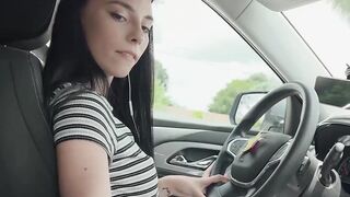 Petites-Exotic-Babe GiannaIvys Petite Body Gets Rough Car Sex