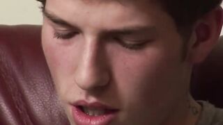 Sensuous Blow Job - Hot Twinks Fucking Hard In The Shower
