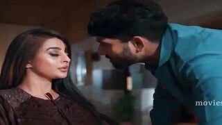 Ultra Thriller - 'Gaali' Series #3 (Part-I): Erotic Encounters in Dark Alleyways