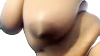 Big Boobed Curvy Babe Shows Off Her Body On Cam