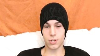 Twinks Solo Masturbation - Hot barely legal Guy Jacks Off And Shoots A Huge Load