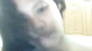 Filipino Bombshell With Curvy Body Lives Cam Life - MILF Teases Fans